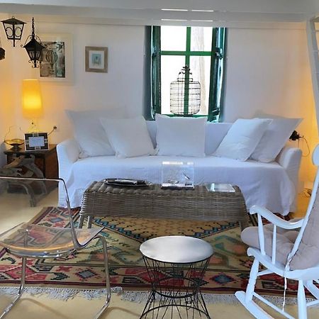 Hypate, Traditional Island Cottage Chalki Town Екстер'єр фото