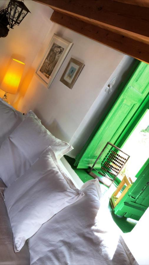 Hypate, Traditional Island Cottage Chalki Town Екстер'єр фото